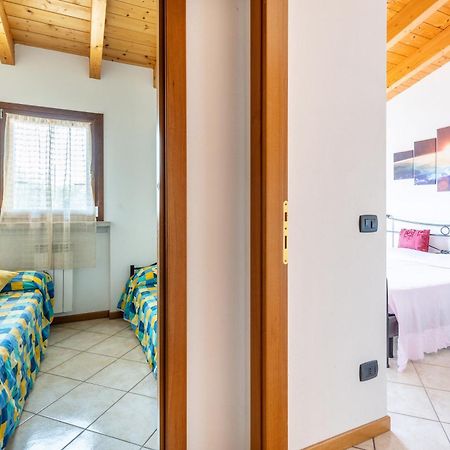 Residence La Corte Near Gardaland Castelnuovo del Garda Εξωτερικό φωτογραφία